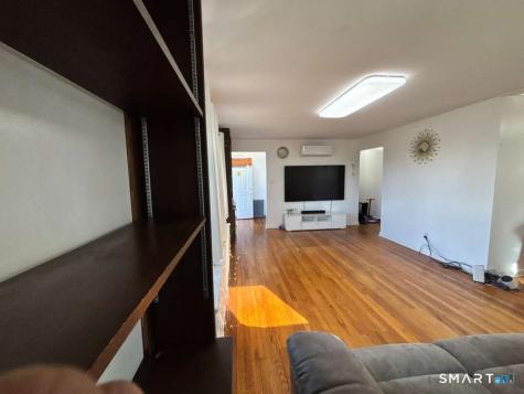 394 Clintonville Road North Haven CT 06473