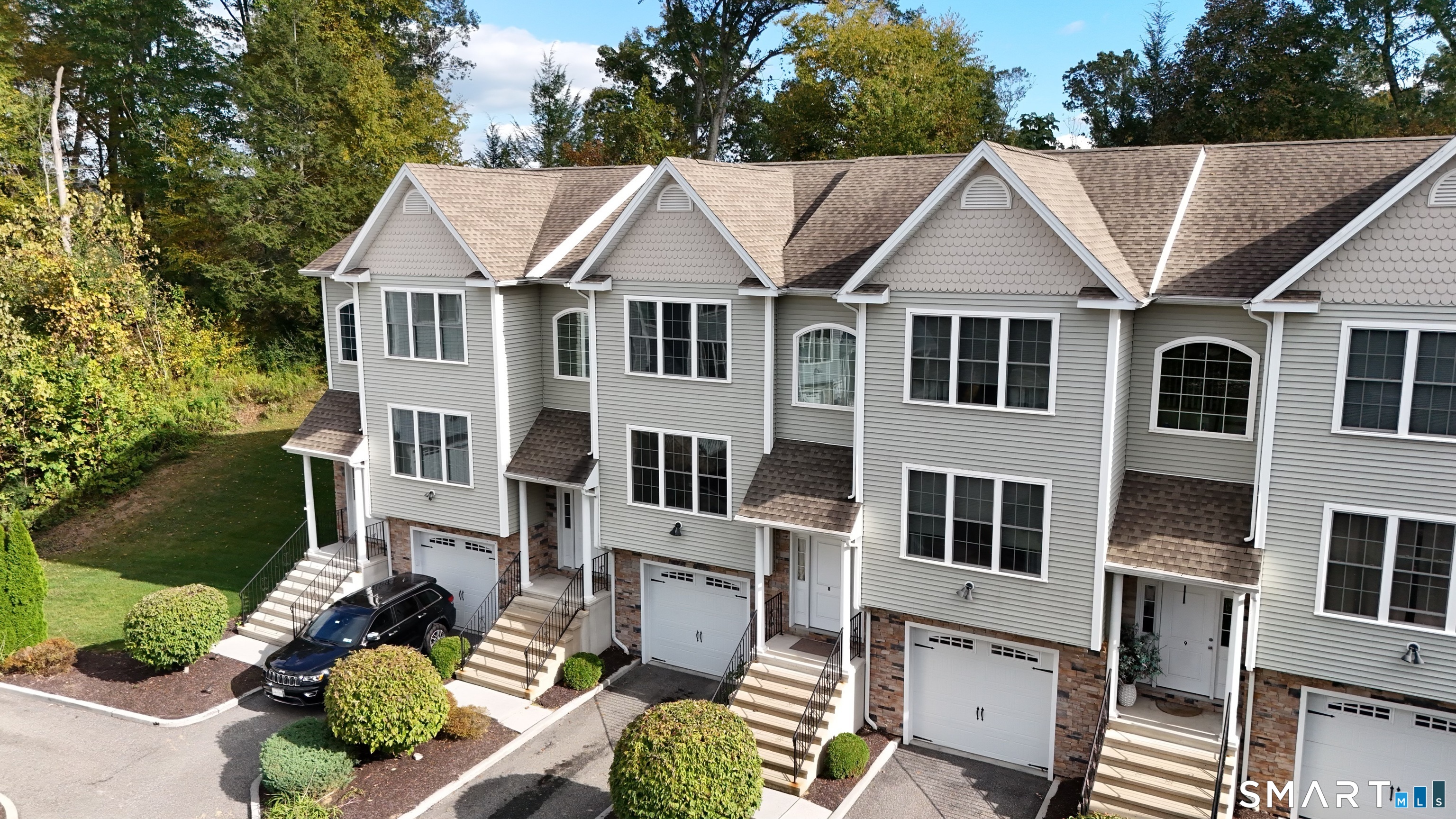 23 Oak Branch Drive Brookfield CT 06804