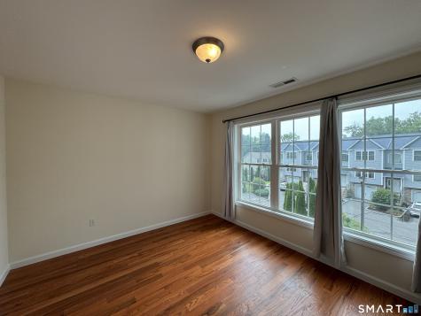 23 Oak Branch Drive Brookfield CT 06804