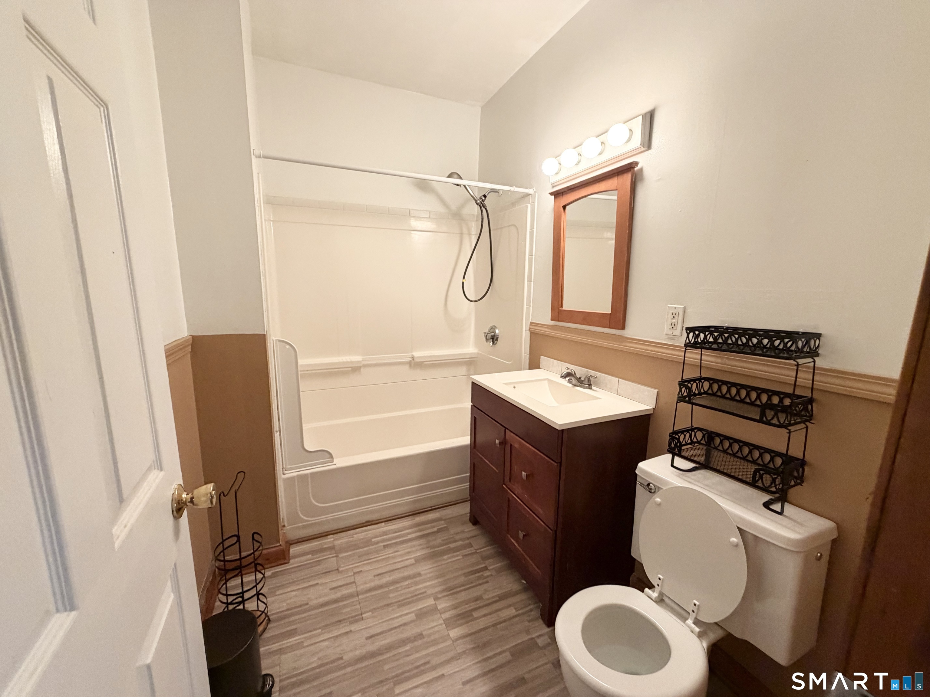 1662 Fairfield Avenue Bridgeport CT 06605