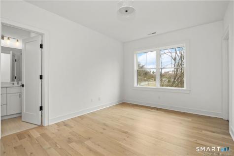 2 Argento Lane Norwalk CT 06851