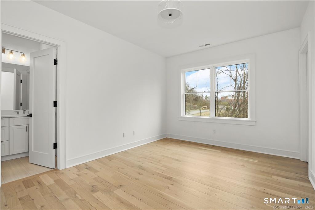 2 Argento Lane Norwalk CT 06851