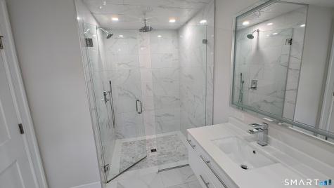42 Poe Court Fairfield CT 06825