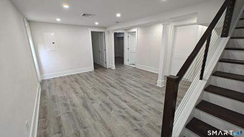 42 Poe Court Fairfield CT 06825