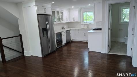 42 Poe Court Fairfield CT 06825