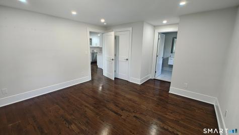 42 Poe Court Fairfield CT 06825