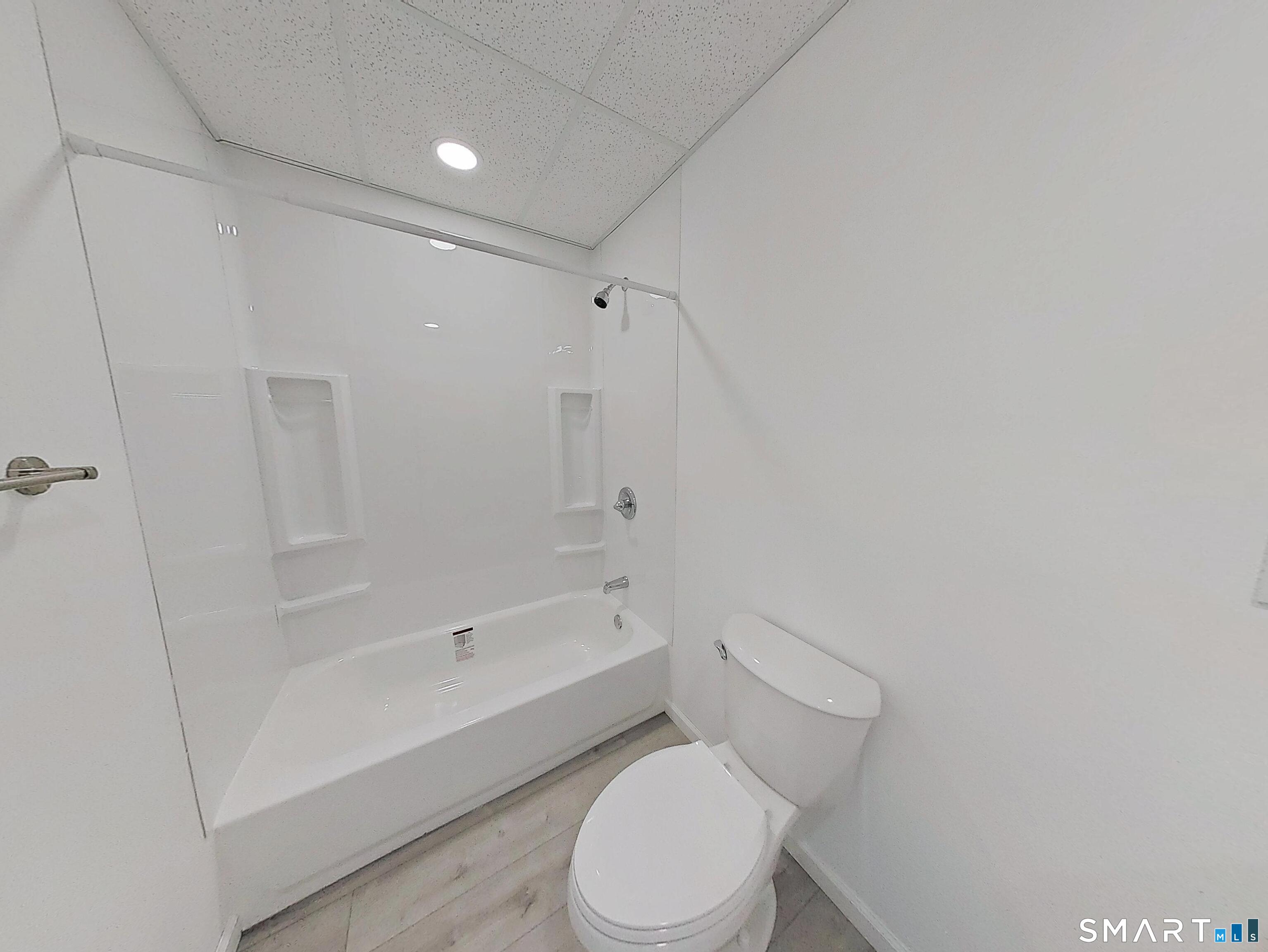 1271 Boston Post Road Old Saybrook CT 06475