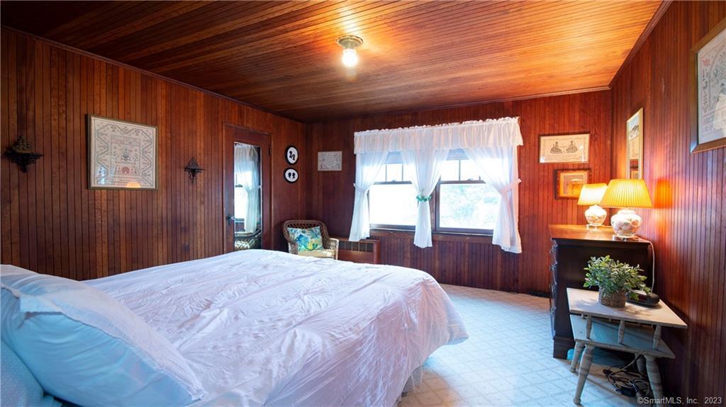 106 East Shore Avenue Groton CT 06340