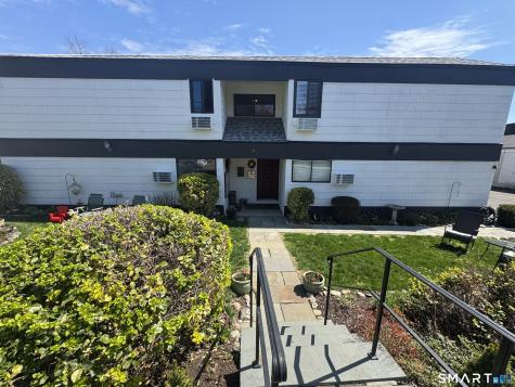 4 Glenwood Avenue Norwalk CT 06854