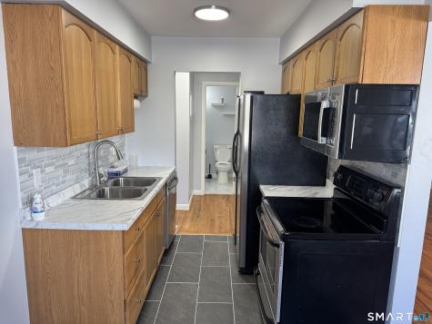 4 Glenwood Avenue Norwalk CT 06854
