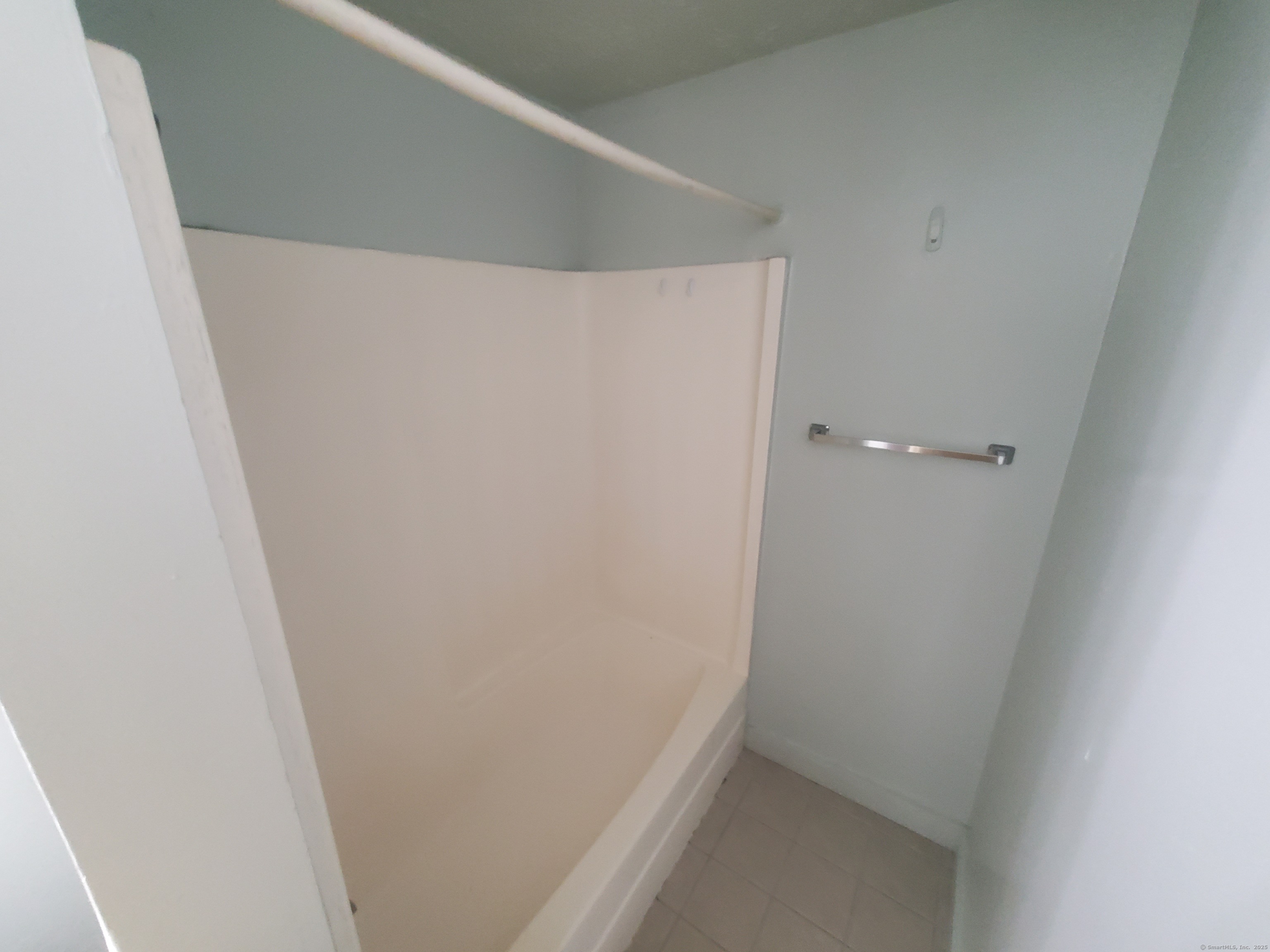 949 Pleasant Valley Condo Road South Windsor CT 06074