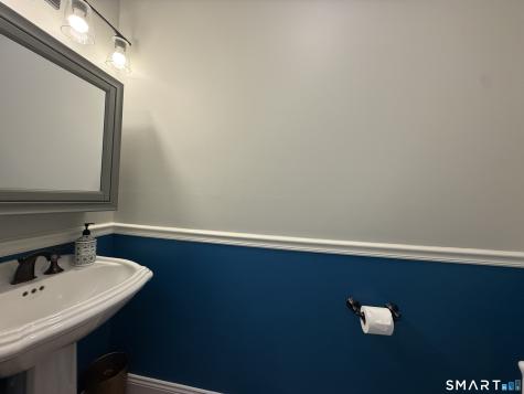 141 Grove Street Stamford CT 06901