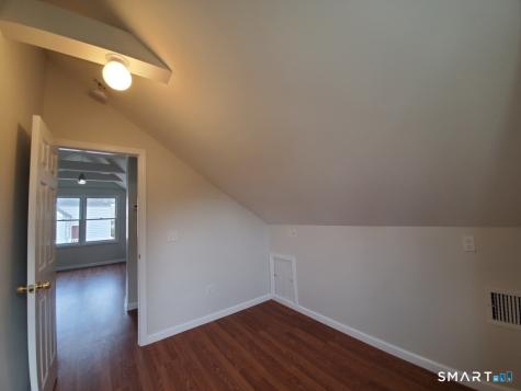 170 Brookfield Avenue Fairfield CT 06825