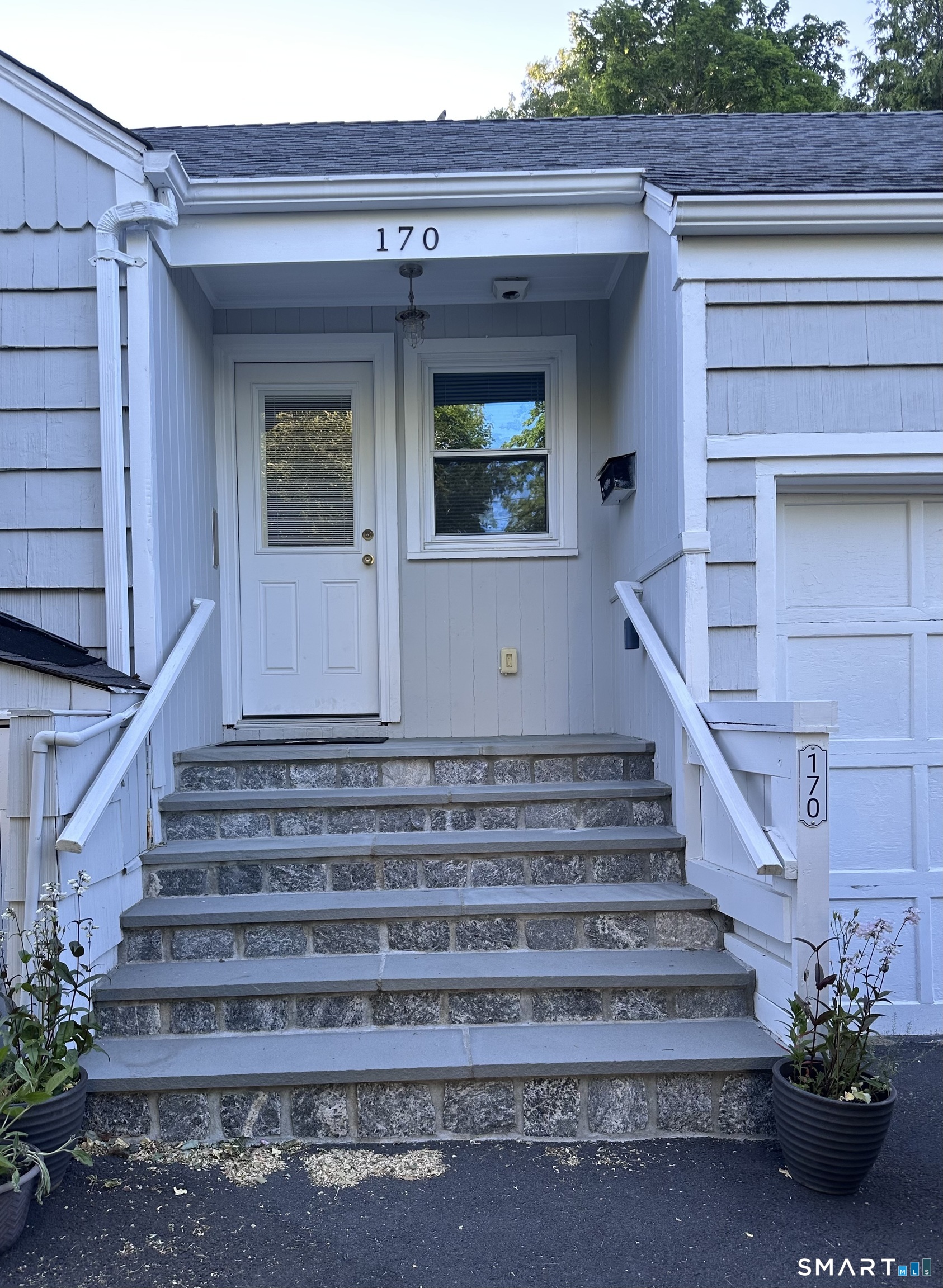 170 Brookfield Avenue Fairfield CT 06825