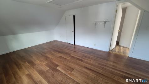 32 Milwaukee Avenue Bethel CT 06801