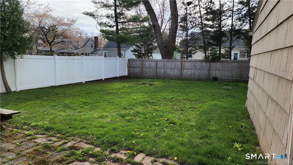 25 Madsen Road West Hartford CT 06110