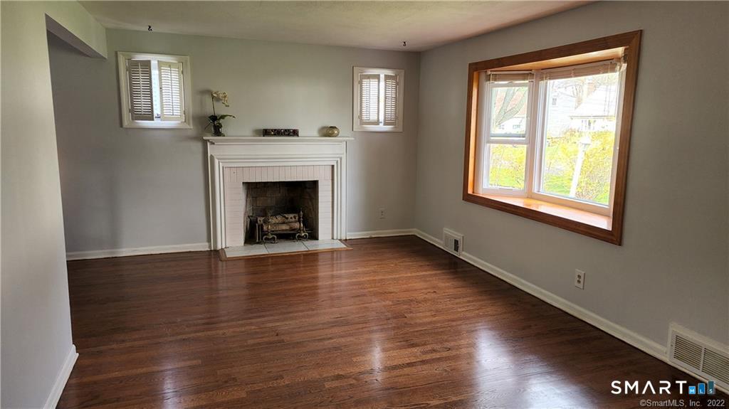 25 Madsen Road West Hartford CT 06110