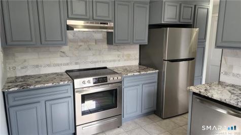 25 Madsen Road West Hartford CT 06110