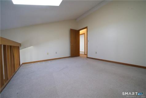 33 Ivy Lane South Windsor CT 06074