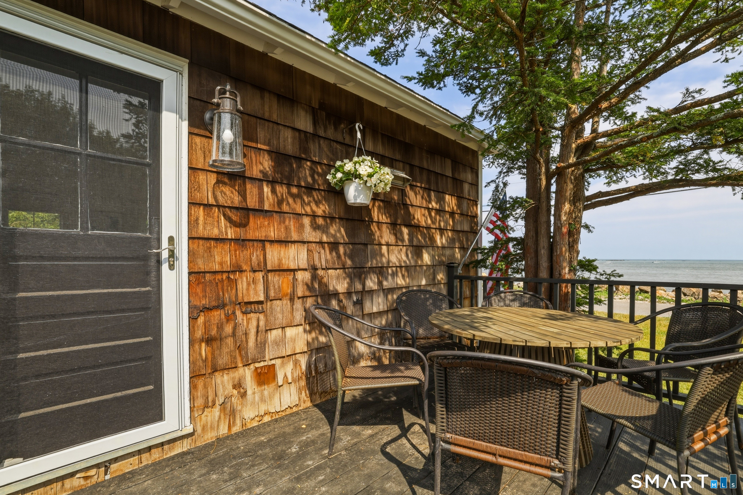69 Daniel Avenue Guilford CT 06437