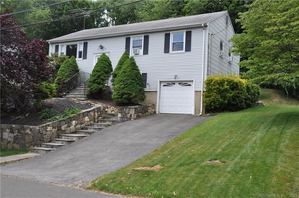 22 Essex Road Greenwich CT 06831