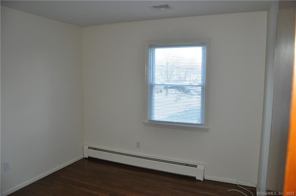 22 Essex Road Greenwich CT 06831