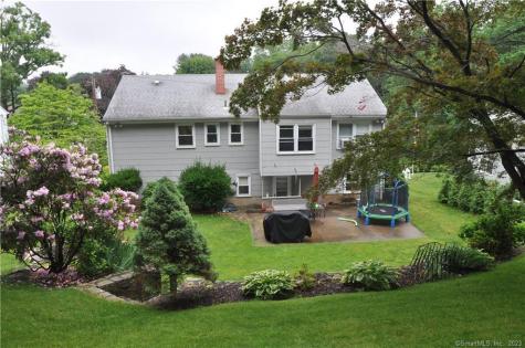 22 Essex Road Greenwich CT 06831