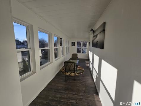 592 Laurel Avenue Bridgeport CT 06605
