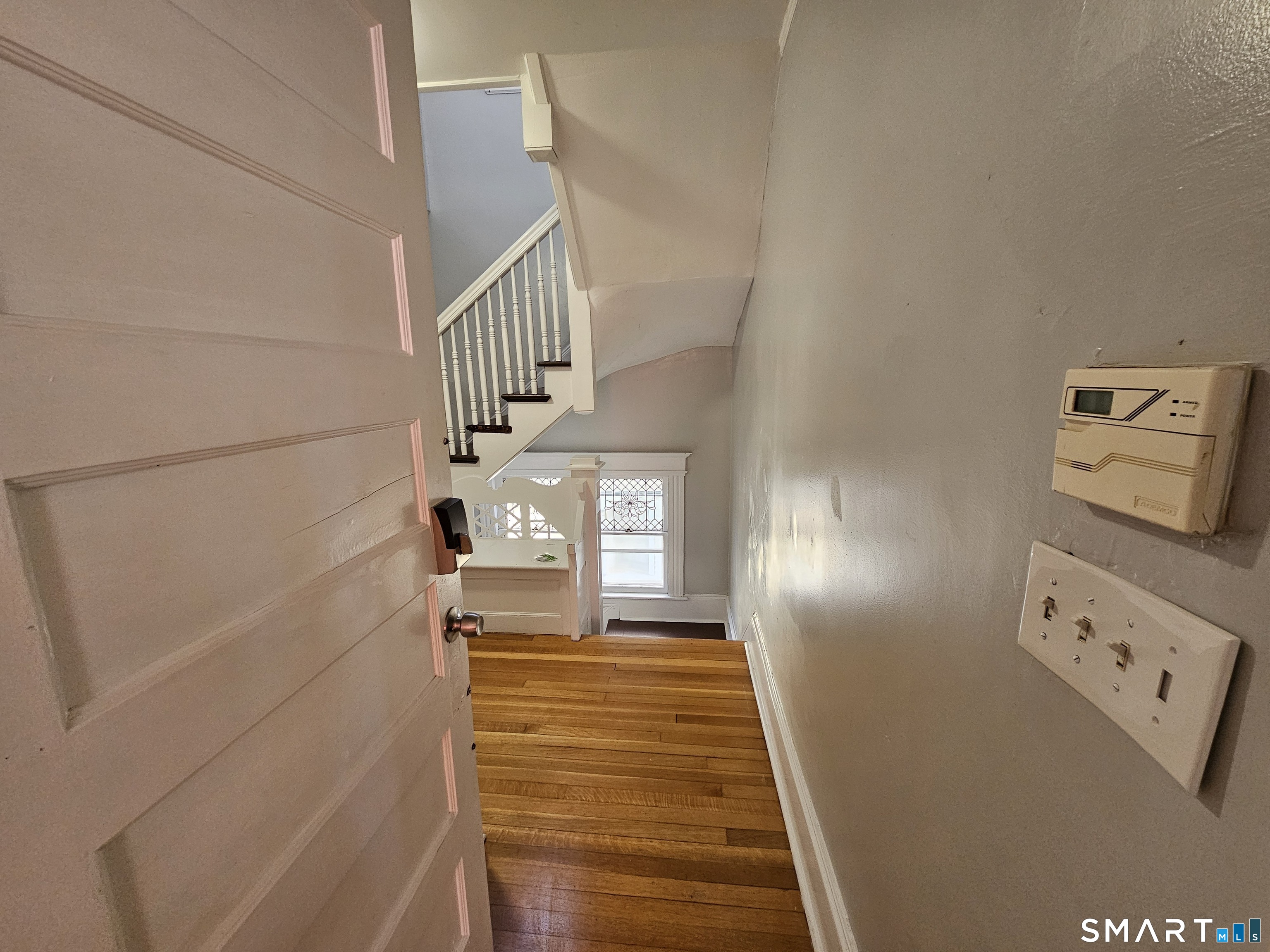 592 Laurel Avenue Bridgeport CT 06605