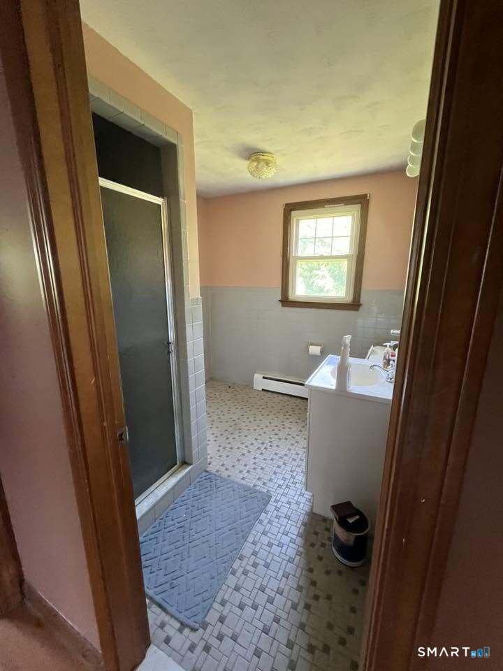 64-66 Gladden Street New Britain CT 06051