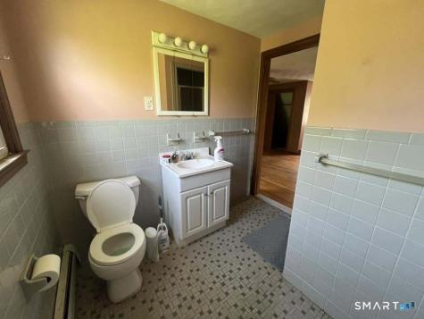 64-66 Gladden Street New Britain CT 06051