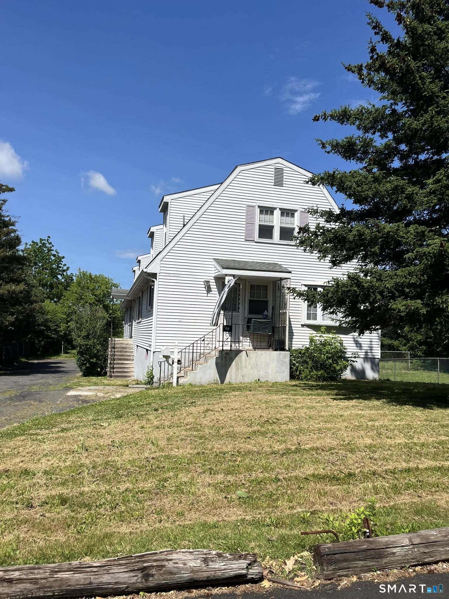 64-66 Gladden Street New Britain CT 06051