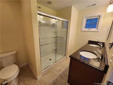 20 Short Oak Drive Brookfield CT 06804