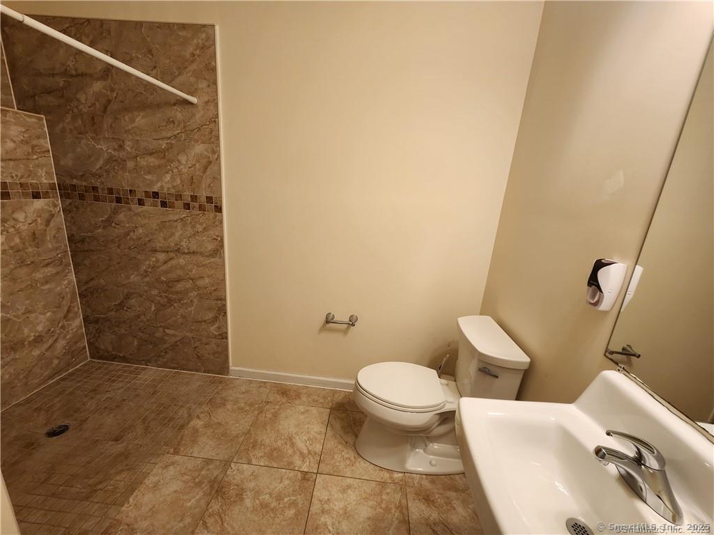20 Short Oak Drive Brookfield CT 06804