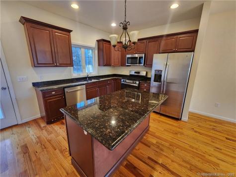20 Short Oak Drive Brookfield CT 06804
