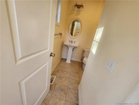 20 Short Oak Drive Brookfield CT 06804