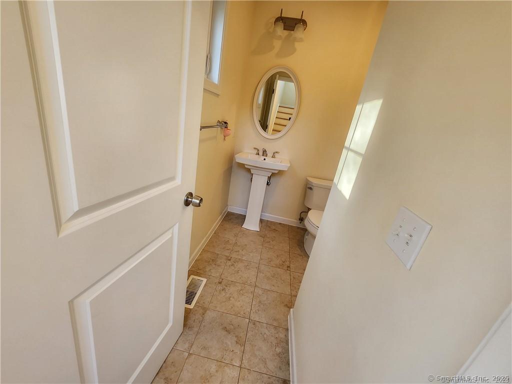 20 Short Oak Drive Brookfield CT 06804