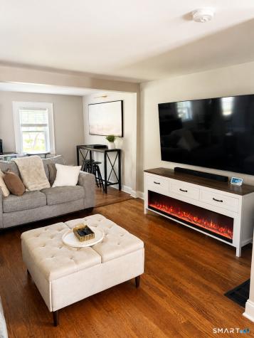 83 Poplar Drive Cheshire CT 06410