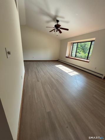 33 Lochview Drive Windsor CT 06095