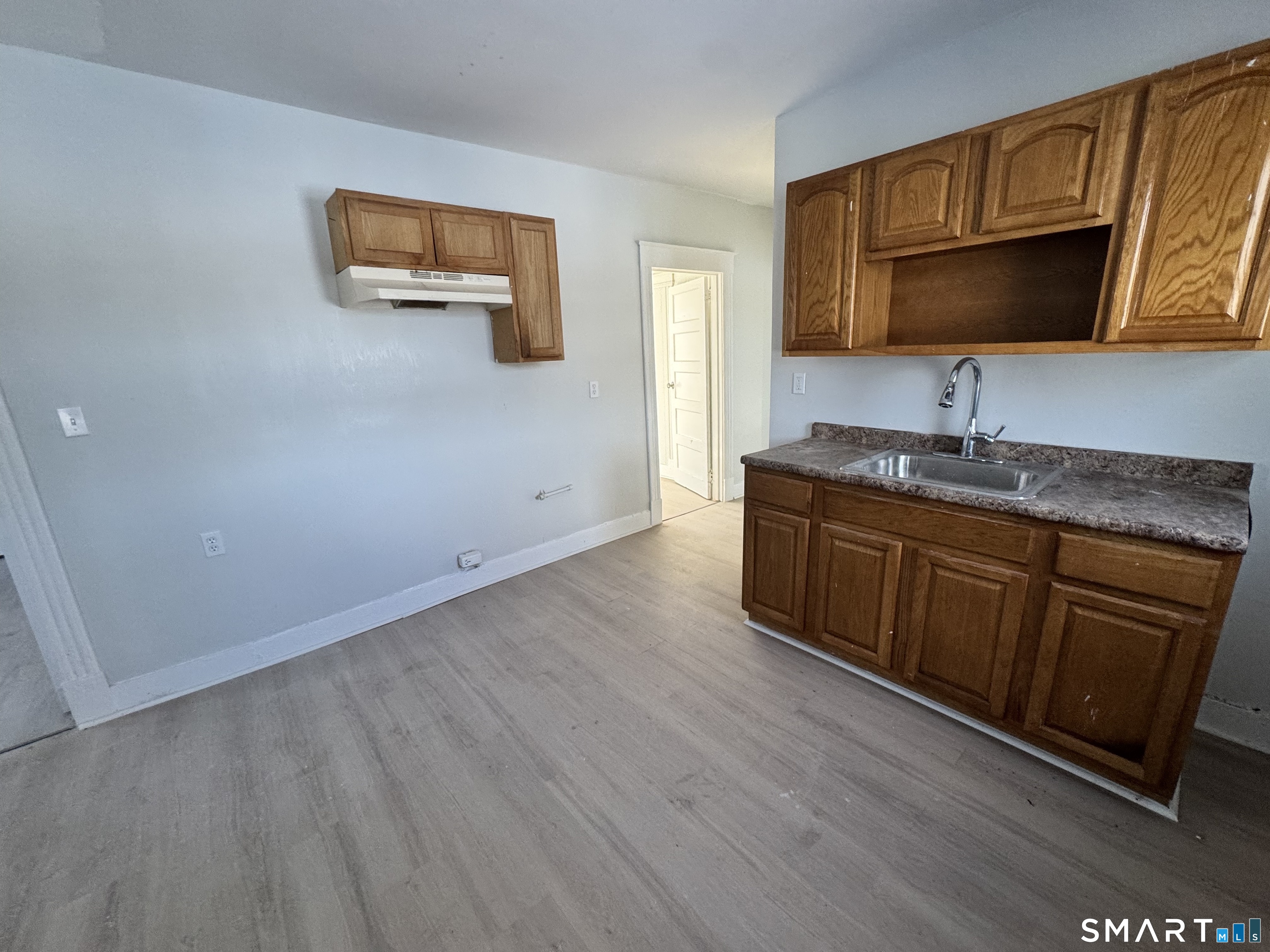 190-192 Brook Street Hartford CT 06120