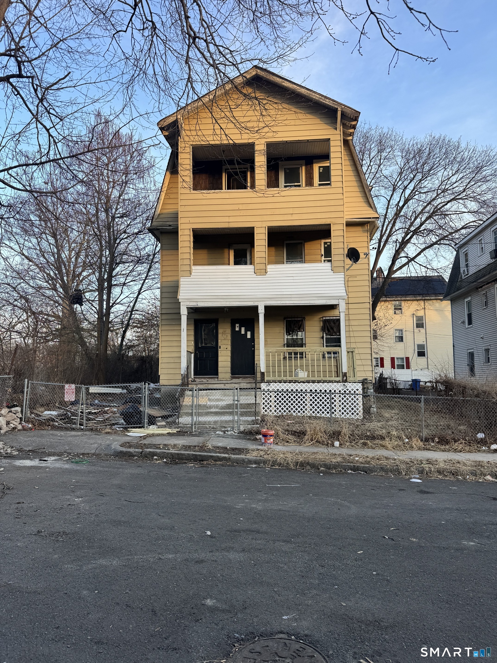 190-192 Brook Street Hartford CT 06120
