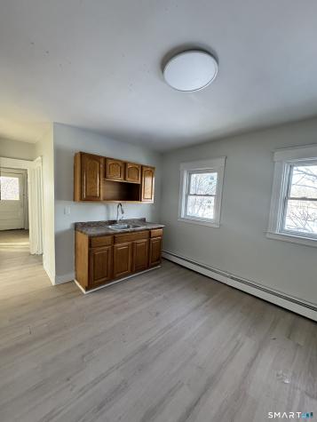 190-192 Brook Street Hartford CT 06120