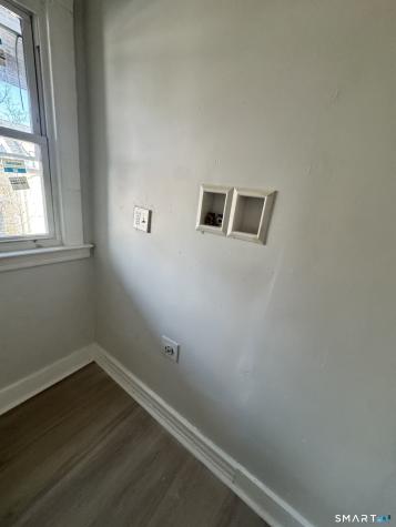 190-192 Brook Street Hartford CT 06120