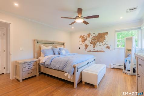 15 Farrell Road Newtown CT 06470