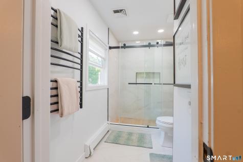 15 Farrell Road Newtown CT 06470