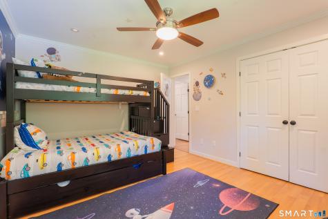15 Farrell Road Newtown CT 06470