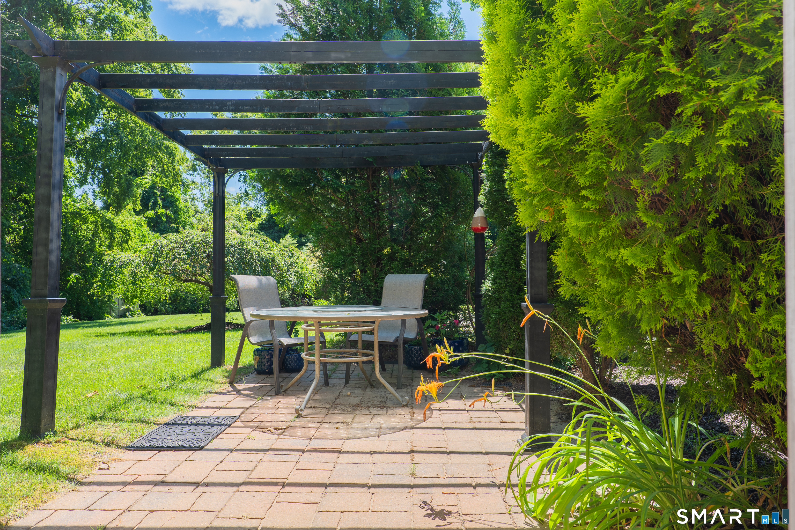 15 Farrell Road Newtown CT 06470