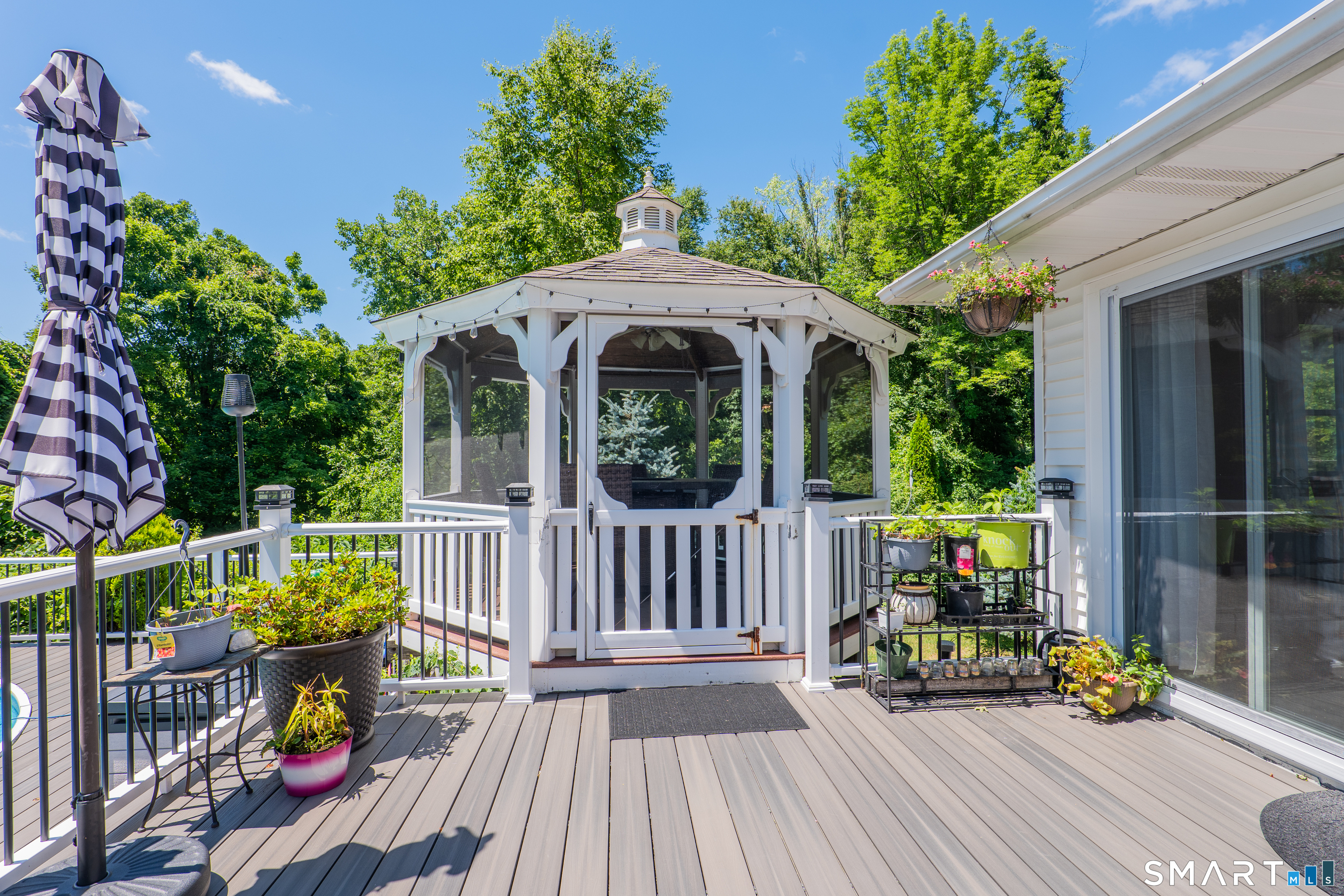 15 Farrell Road Newtown CT 06470