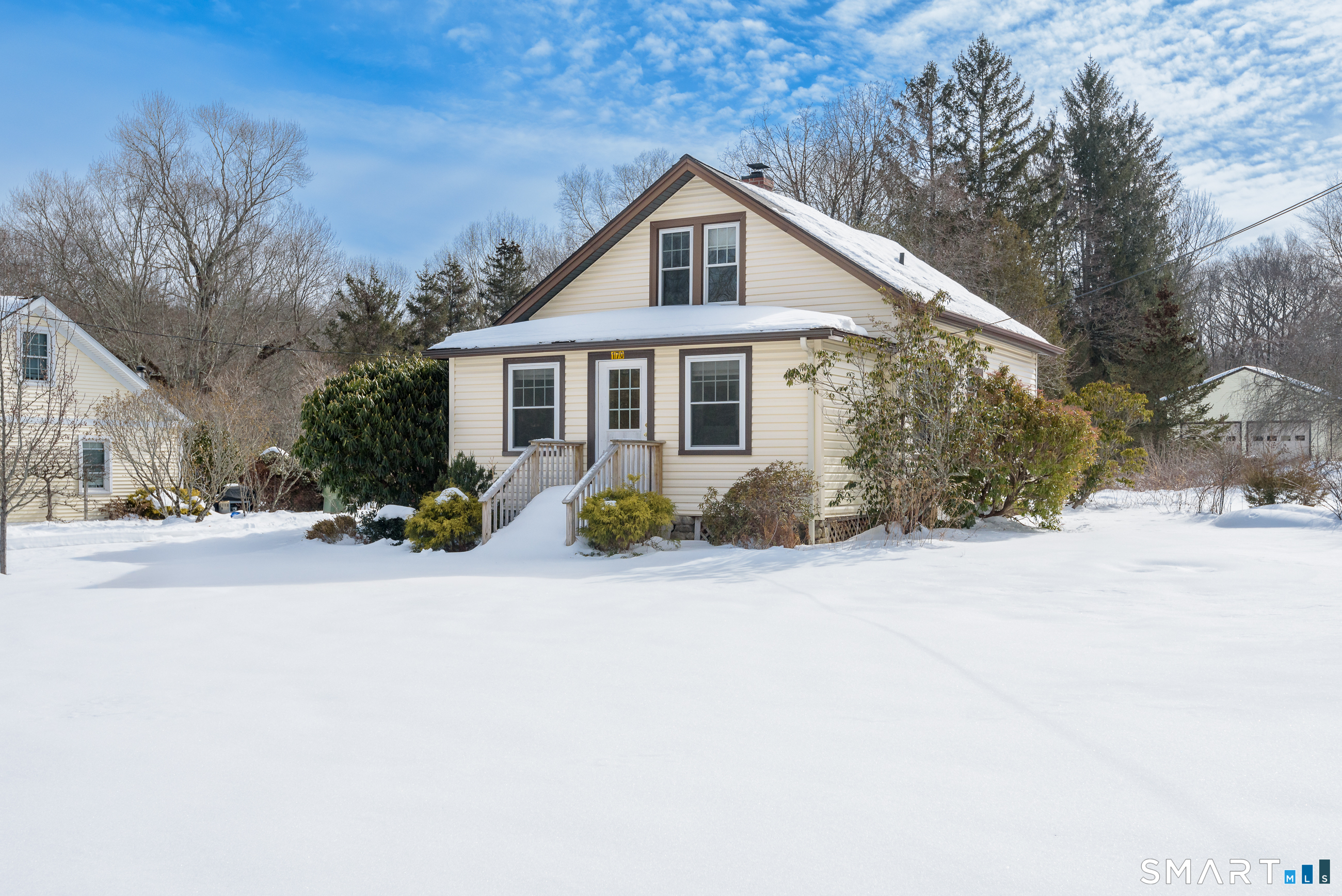 170 Lake Drive East Hampton CT 06424