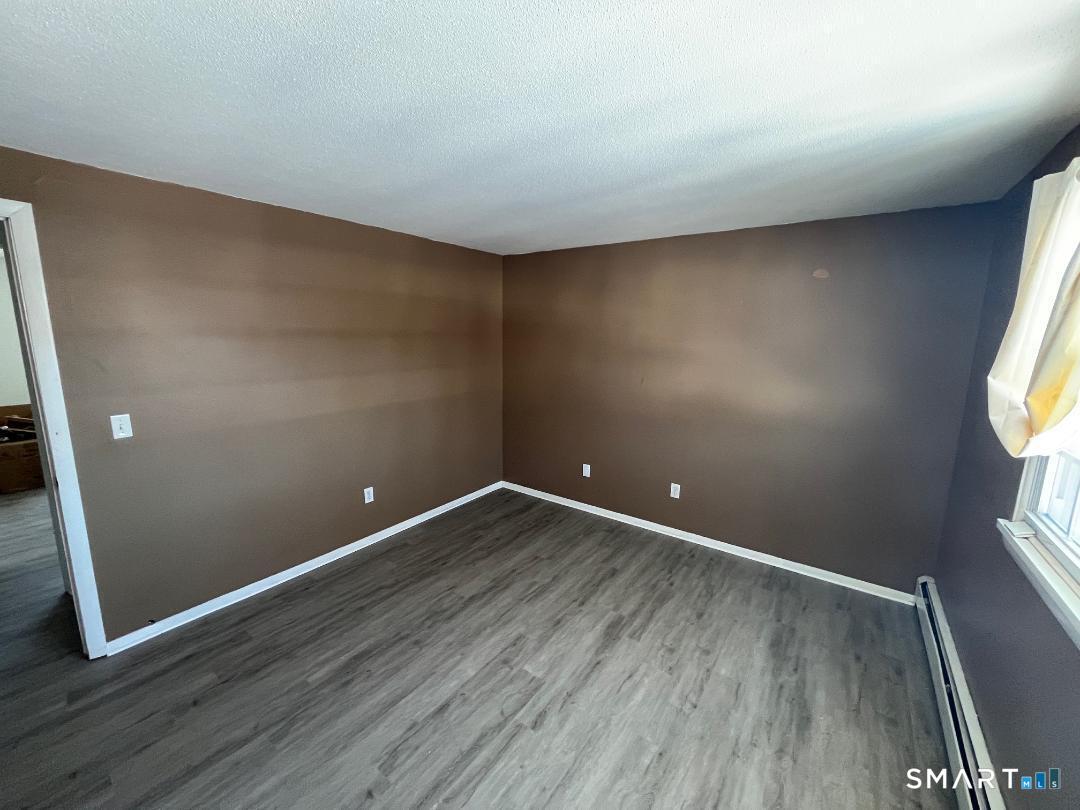 633 Center Street Manchester CT 06040